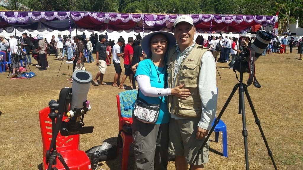 Janet and Joo Beng after totality